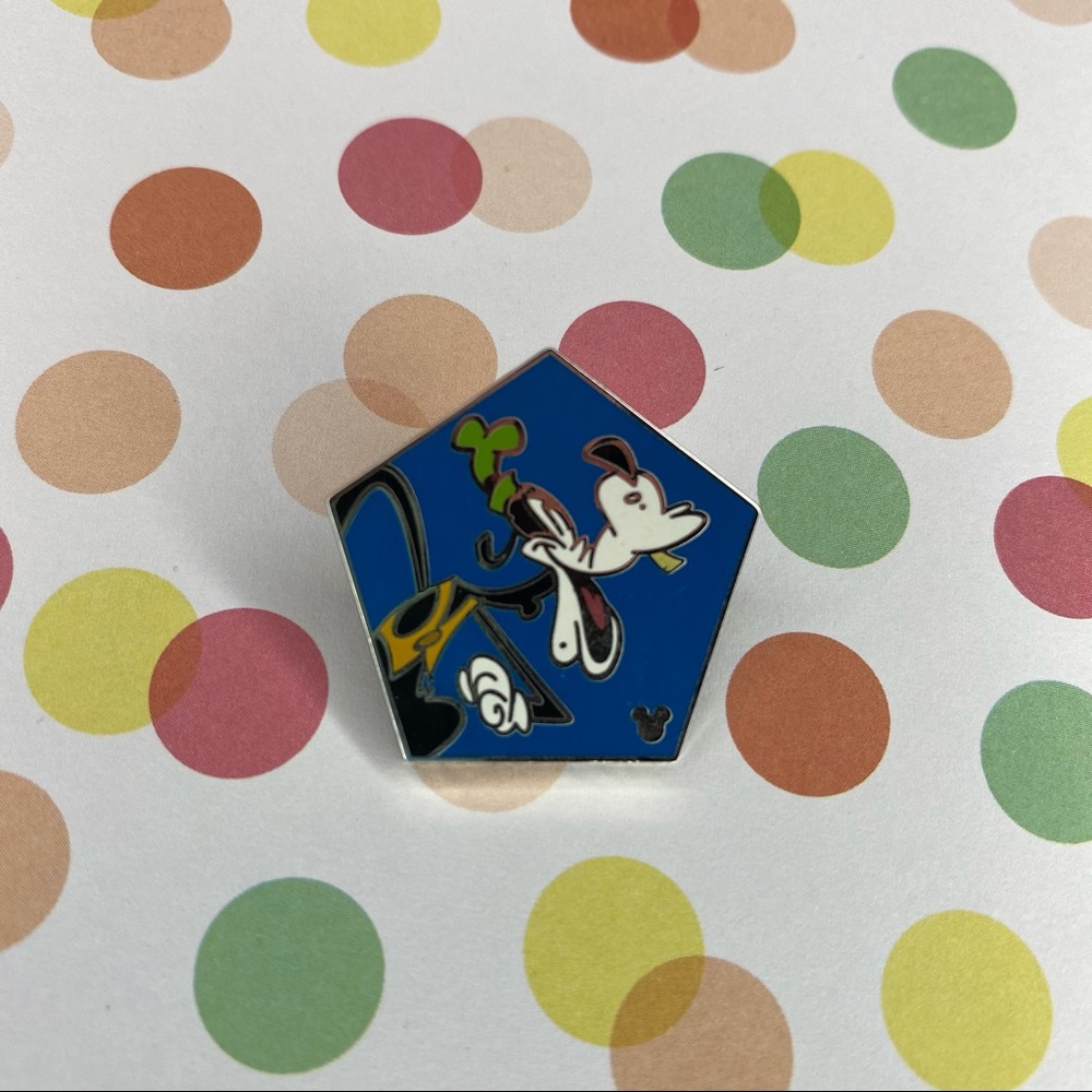 Goofy Animated Shorts Hidden Mickey Disney Pin
